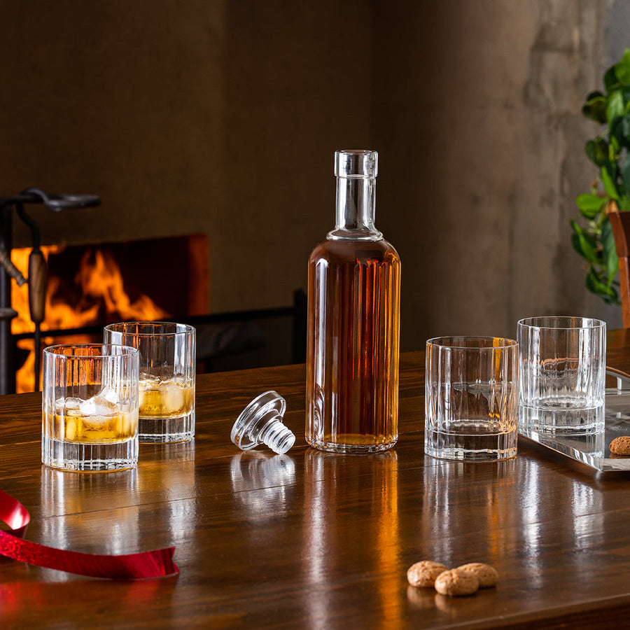 Luigi Bormioli: Bach Whisky Glass Gift Set & Decanter - 4 Pack